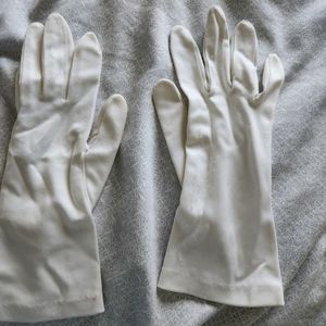 Whit Elegant Gloves